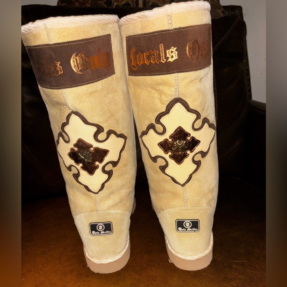 Rare Vintage Tylie Malibu "Locals Only" Tall Shearling Boots Sz. 10